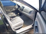 Toyota Camry Le V6 4T1BF32K66U635728 photo