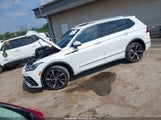 VOLKSWAGEN TIGUAN 2.0T SEL R-LINE 3VV4B7AX5NM037874 снимка
