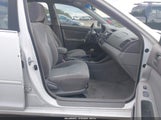 Toyota Camry Le JTDBE32K720070365 снимка