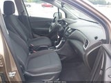 CHEVROLET TRAX LS 3GNCJKSB4JL389421 снимка