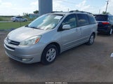 TOYOTA SIENNA XLE 5TDZA22C94S000752 снимка