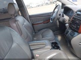 TOYOTA SIENNA XLE 5TDZA22C94S000752 снимка