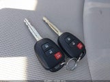 Toyota Corolla Cross L 7MUAAABG4RV104802 photo