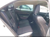 TOYOTA COROLLA SE 5YFBURHE9HP658600 снимка