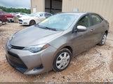 TOYOTA COROLLA LE 2T1BURHE7JC027284 снимка