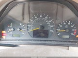 MERCEDES-BENZ E 320 WDBJF65J81B231675 снимка