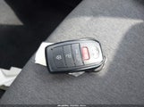 TOYOTA CAMRY LE 4T1DAACK4SU027291 снимка