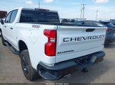 Chevrolet Silverado  4Wd Short Bed Lt Trail Boss 3GCPYFEDXMG283546 photo