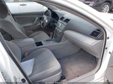 TOYOTA CAMRY LE 4T1BE46K78U760629 снимка