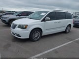 Chrysler Town & Country Touring-L 2C4RC1CG8ER132840 fotografie