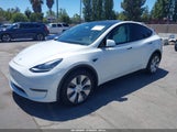 TESLA MODEL Y LONG RANGE DUAL MOTOR ALL-WHEEL DRIVE 7SAYGDEE2NF355158 photo