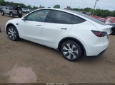 Tesla Model Y Long Range Dual Motor All-Wheel Drive 7SAYGAEE3NF517569 fotografie
