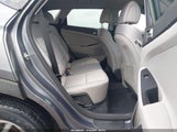 HYUNDAI TUCSON SE KM8J23A43JU735210 снимка