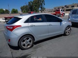Hyundai Elantra Gt KMHD35LH0GU306198 photo