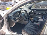 HONDA ACCORD 2.4 EX 1HGCP2F70BA127807 снимка