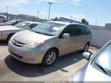 TOYOTA SIENNA XLE 5TDZA22C86S483752 снимка