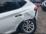 HYUNDAI TUCSON SEL KM8J3CA43JU765126 снимка