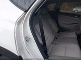 HYUNDAI TUCSON SEL KM8J3CA43JU765126 снимка
