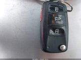 Volkswagen Tiguan 2.0T/2.0T S WVGAV7AX7HK002060 photo