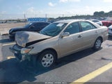 TOYOTA CAMRY LE 4T1BE32K83U146763 снимка