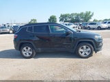 Jeep Compass Latitude 4X4 3C4NJDBB7NT215717 снимка