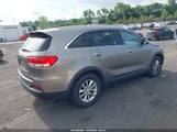 Kia Sorento 3.3L Lx 5XYPGDA55GG009213 photo