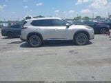 Nissan Rogue Platinum Fwd JN8BT3DC3SW101589 fotografie