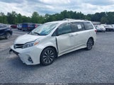 Toyota Sienna Limited 7 Passenger 5TDDZ3DC6KS216304 fotografie