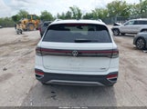 Volkswagen Taos 1.5T Sel 3VV4C7B24SM029695 fotografie
