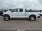 Toyota Tundra Sr 4.6L V8 5TFRM5F1XKX142293 photo