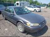Toyota Camry Le V6 4T1BF22K7VU021327 fotografie