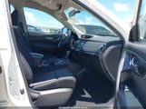 NISSAN ROGUE S JN8AT2MT5HW140490 снимка