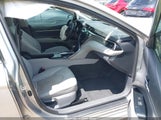Toyota Camry Hybrid Se 4T1B21HK2KU521937 fotografie