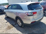 KIA SORENTO 2.4L LX 5XYPG4A39HG249090 photo