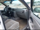 CHEVROLET TRAILBLAZER LS 1GNDT13S962343132 снимка