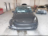Tesla Model Y Long Range Dual Motor All-Wheel Drive 7SAYGDEE8RA235089 photo