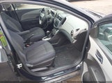 Chevrolet Sonic Lt Auto 1G1JC5SH4D4172888 снимка