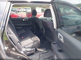 Nissan Pathfinder S 4Wd 5N1DR2AM2LC618049 снимка