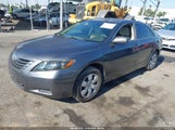 TOYOTA CAMRY LE 4T1BE46K07U123211 снимка