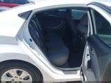 HYUNDAI ELANTRA SE 5NPDH4AE3GH789611 снимка