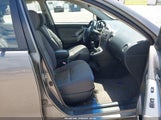 TOYOTA MATRIX XR 2T1KR32E07C661987 снимка
