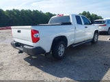 TOYOTA TUNDRA SR 4.6L V8 5TFRM5F13HX118748 fotografie