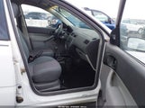 Ford Focus Zx5 3FAFP37N15R118435 снимка