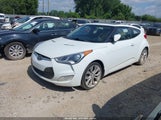 Hyundai Veloster Base W/Black KMHTC6AD2DU131983 снимка