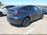 Tesla Model Y Long Range Dual Motor All-Wheel Drive 7SAYGAEE2RF124068 fotografie