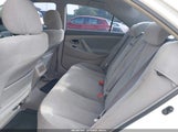 TOYOTA CAMRY LE 4T1BE46K98U765797 снимка