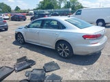 Volkswagen Passat 2.0T Se 1VWSA7A3XMC009006 fotografie