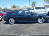 Toyota Camry Le 4T1B11HK1KU804378 fotografie
