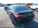 Toyota Camry Se 4T1B11HK7JU092716 photo