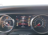 Jeep Wrangler 4-Door Sahara 4X4 1C4HJXEG6PW571465 снимка